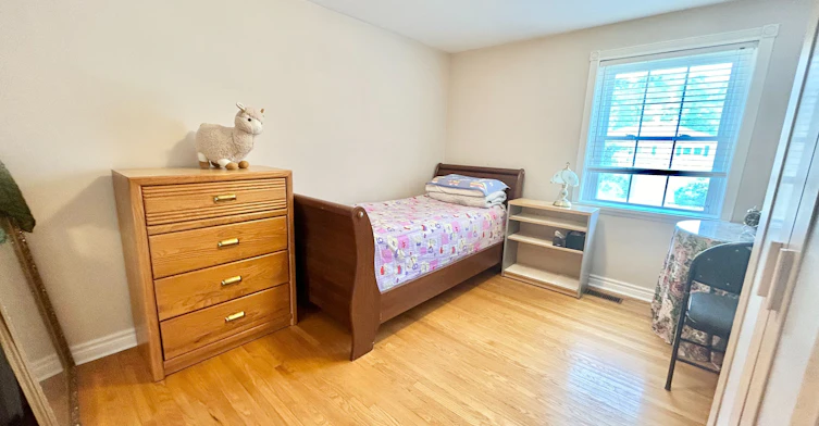 2 Rooms on 2nd Fl-16 Gloxinia Crescent, Toronto, ON, M1W 2C4 - 13