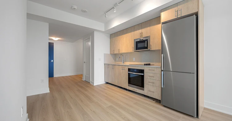 2211-2545 Simcoe Street, Oshawa, ON, L1L 0W3 - 7
