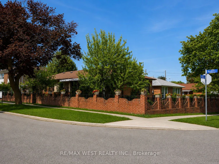 119 Benjamin Boulevard, Toronto, ON, M1K 3P4 - 26