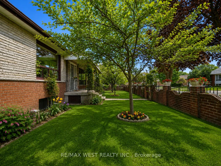 119 Benjamin Boulevard, Toronto, ON, M1K 3P4 - 4