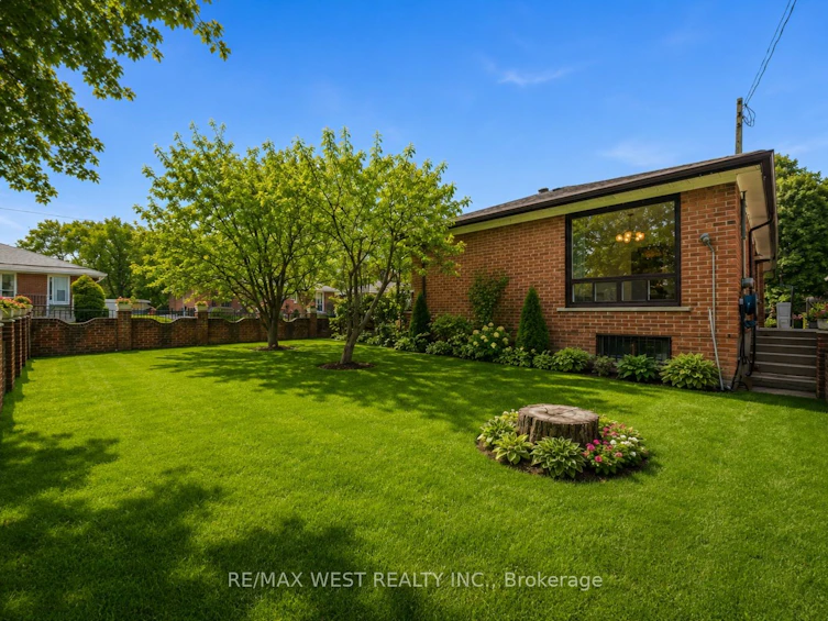 119 Benjamin Boulevard, Toronto, ON, M1K 3P4 - 24