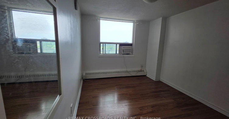 921-180 Markham Road, Toronto, ON, M1M 2Z9 - 32