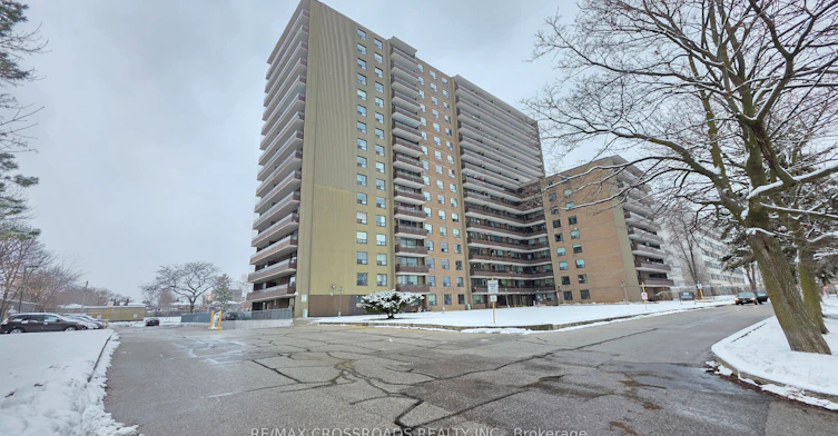 921-180 Markham Road, Toronto, ON, M1M 2Z9 - 3