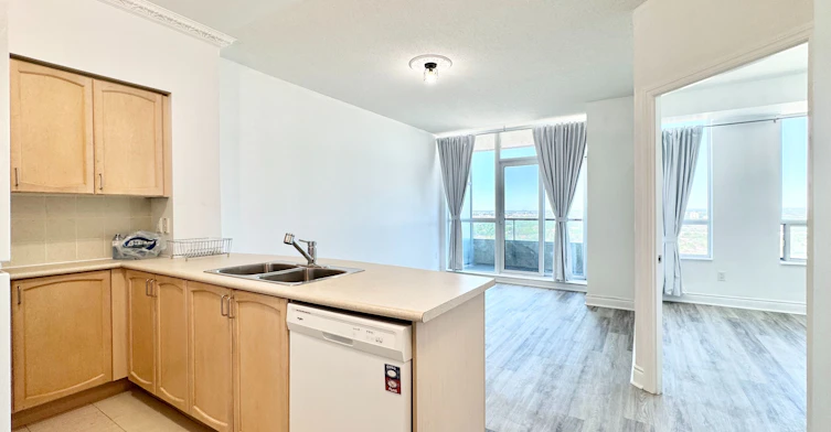 3504-50 Brian Harrison Way, Toronto, ON, M1P 5J4 - 5