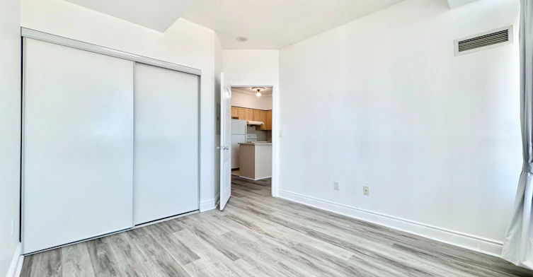 3504-50 Brian Harrison Way, Toronto, ON, M1P 5J4 - 16
