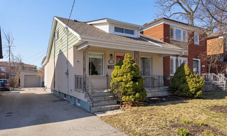 1002 Victoria Park Avenue