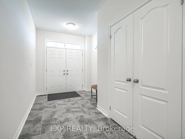 1020 Matthew Murray Crescent, Oshawa, ON, L1K 3G5 - 3