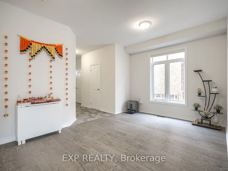 1020 Matthew Murray Crescent, Oshawa, ON, L1K 3G5 - 4