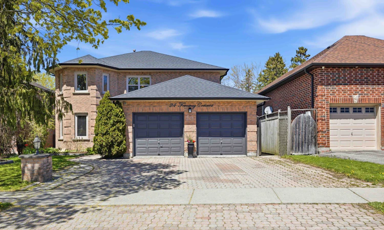 24 Fernway Crescent