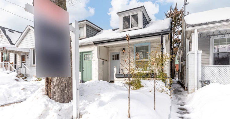 146 Hanson Street, Toronto, ON, M4C 1A4 - 3