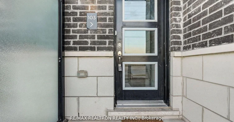 103-2550 Castlegate Crossing N/A, Pickering, ON, L1X 0H6 - 3
