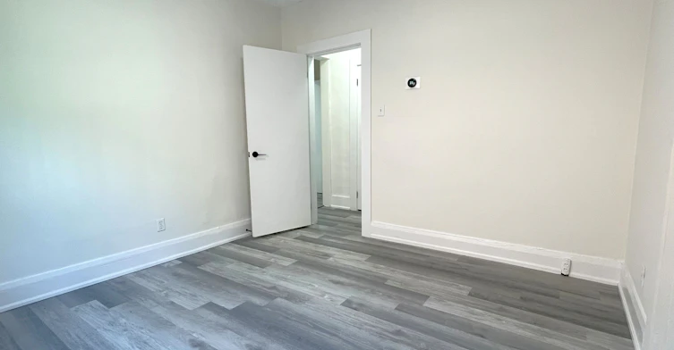 Main-167 Barker Avenue, Toronto, ON, M4C 2P3 - 8