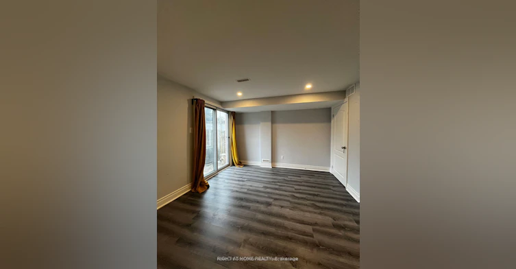 102 Seamist Crescent, Toronto, ON, M1V 3K4 - 12