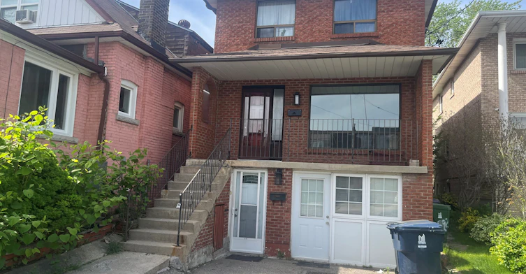 Main-222 Mortimer Avenue, Toronto, ON, M4J 2C5