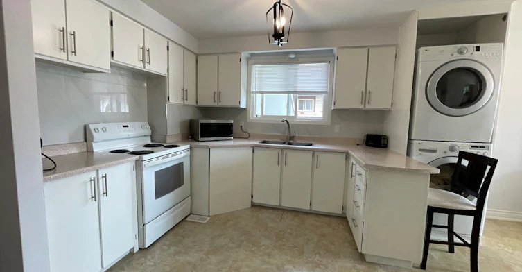 Main-644 Athol Street E, Oshawa, ON, L1H 1M3 - 8