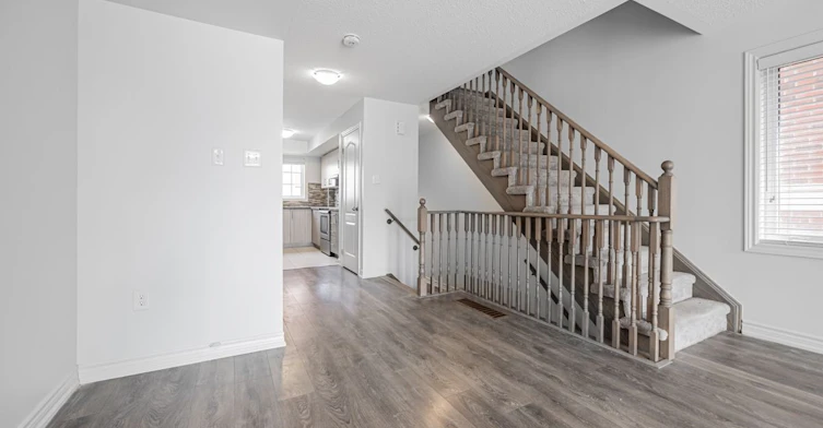 2496 Rosedrop Path, Oshawa, ON, L1L 0K6 - 7