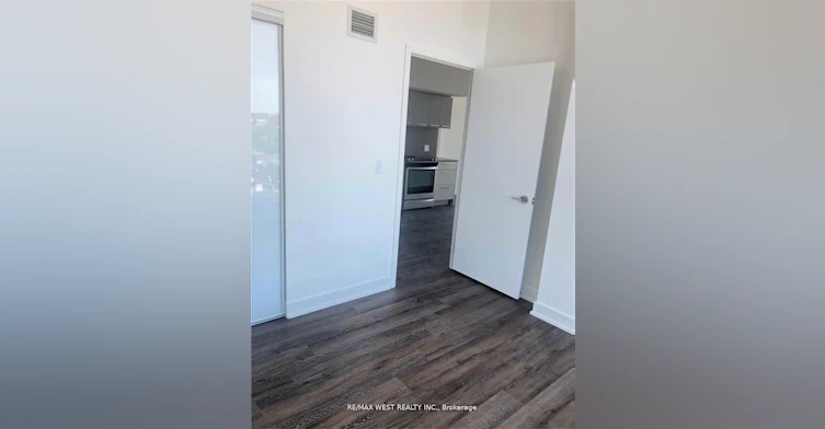 1202-30 Baseball Place, Toronto, ON, M4M 0E8 - 7