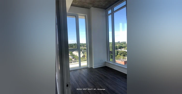1202-30 Baseball Place, Toronto, ON, M4M 0E8 - 5