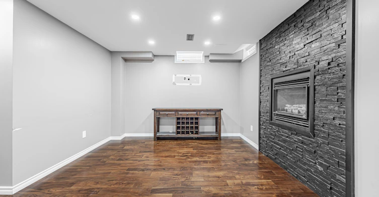 LOWER-98 Erskine Drive, Clarington, ON, L1B 1G9 - 5