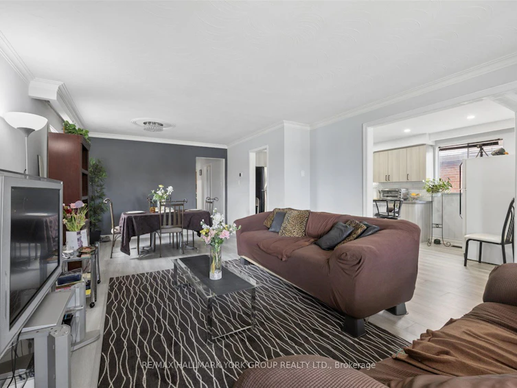 30 Briarbluff Avenue, Toronto, ON, M1E 3H3 - 8