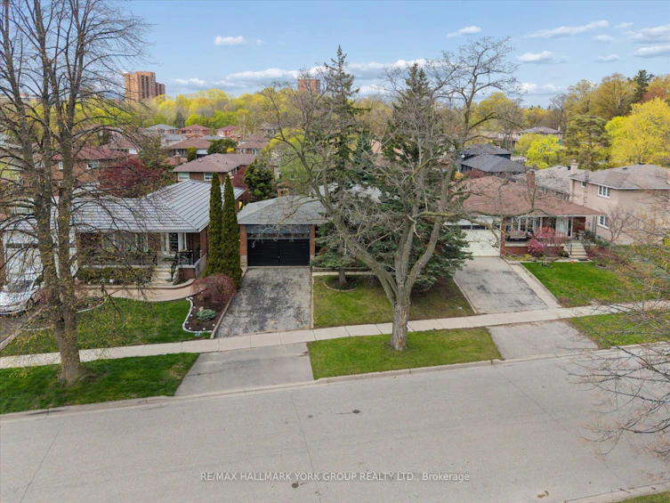 30 Briarbluff Avenue, Toronto, ON, M1E 3H3 - 43
