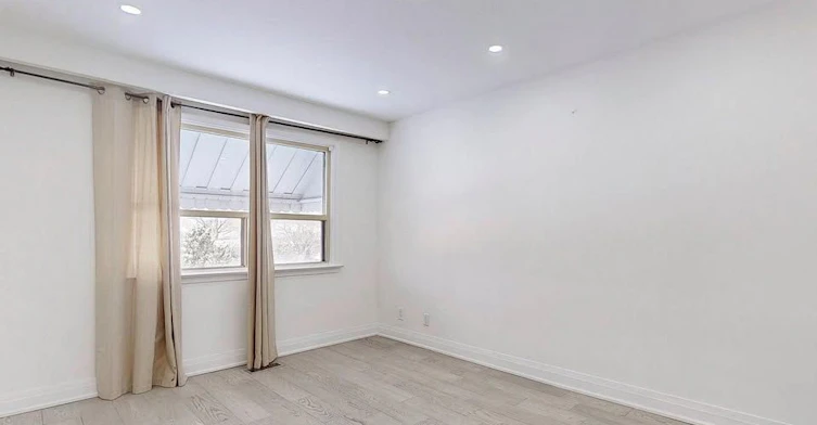 Main-11 Dalehurst Ave Avenue, Toronto, ON, M1G 2X6 - 16