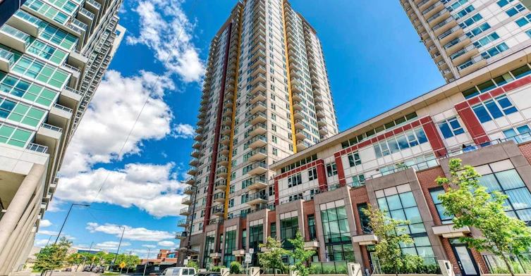 2002-25 Town Centre Crescent, Toronto, ON, M1P 0B4