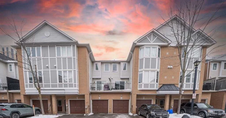 25 Mondeo Drive, Toronto, ON, M1P 5B6 - 2