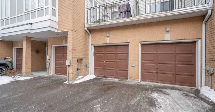 25 Mondeo Drive, Toronto, ON, M1P 5B6 - 30