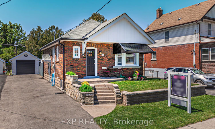 56 Gladstone Avenue