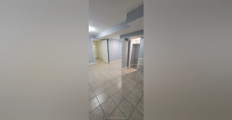 BSMT-16B Gower Street, Toronto, ON, M4B 3P5 - 6