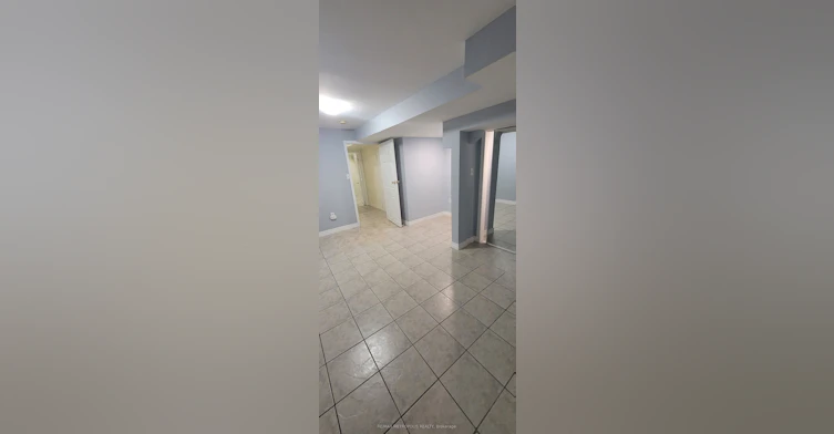 BSMT-16B Gower Street, Toronto, ON, M4B 3P5 - 3