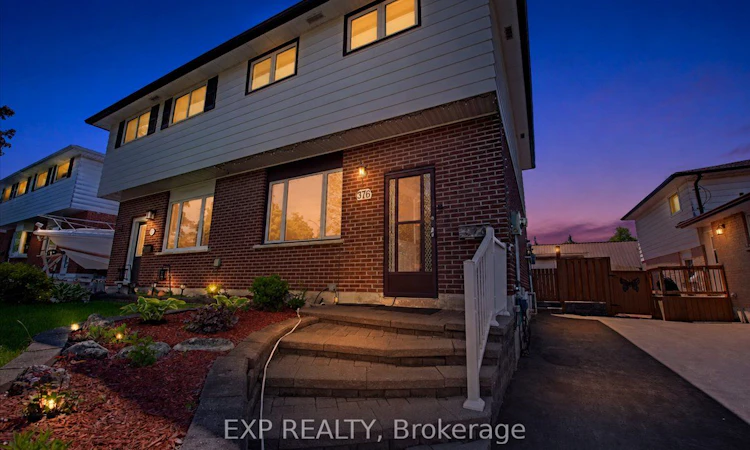 376 Surrey Drive