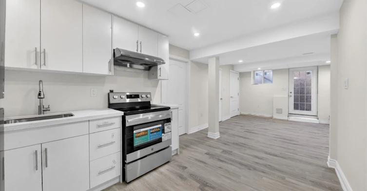 20 Ivy Green Crescent, Toronto, ON, M1G 2Z3 - 10