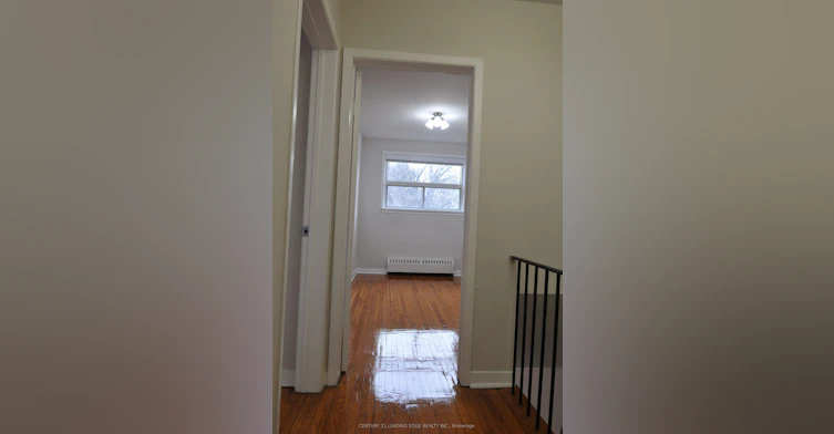A-1013 Pape Avenue, Toronto, ON, M4K 3V8 - 10