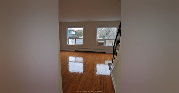 A-1013 Pape Avenue, Toronto, ON, M4K 3V8 - 21