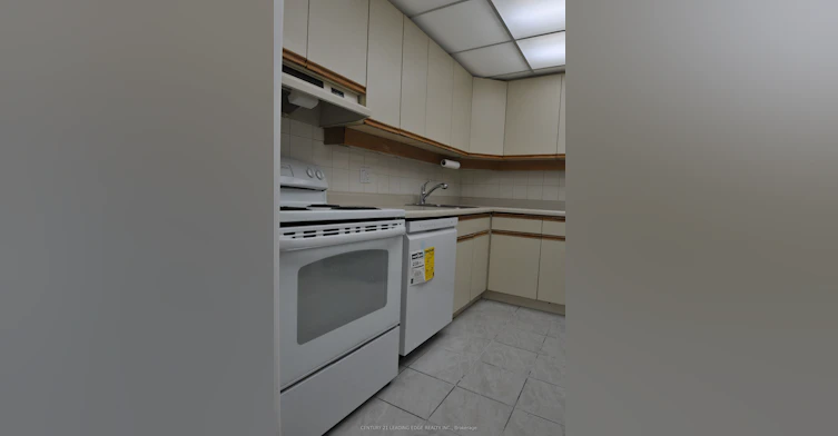 A-1013 Pape Avenue, Toronto, ON, M4K 3V8 - 22