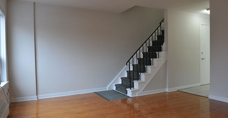 A-1013 Pape Avenue, Toronto, ON, M4K 3V8 - 30