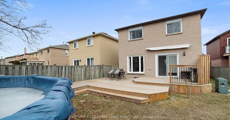 Main and Second-618 Beckworth Square, Pickering, ON, L1V 3K4 - 17