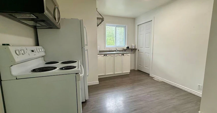 185 Sinclair Avenue, Oshawa, ON, L1J 1W1 - 5