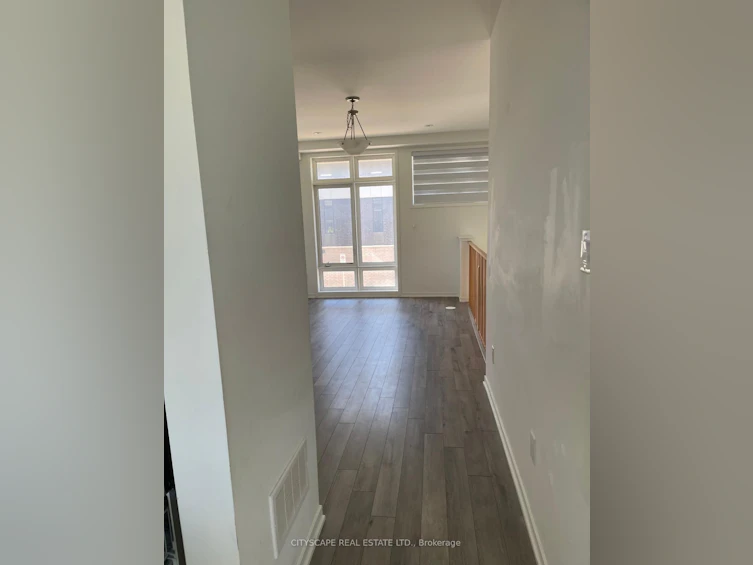 801 Heathrow Path, Oshawa, ON, L1H 7K5 - 28