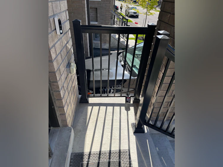 801 Heathrow Path, Oshawa, ON, L1H 7K5 - 33