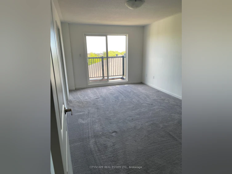 801 Heathrow Path, Oshawa, ON, L1H 7K5 - 31