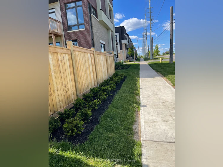 801 Heathrow Path, Oshawa, ON, L1H 7K5 - 16