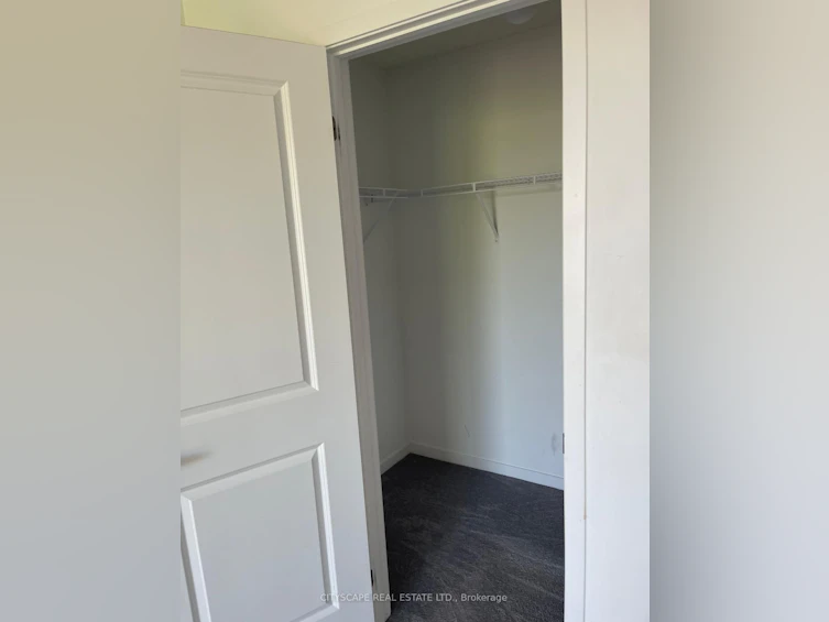 801 Heathrow Path, Oshawa, ON, L1H 7K5 - 32