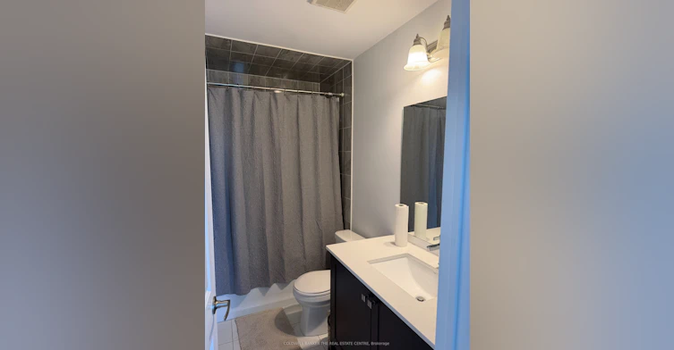 UPPER-25 Disney Court, Whitby, ON, L1R 2X7 - 11