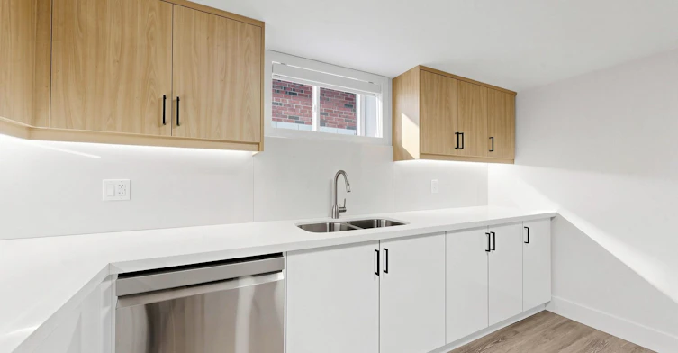 Lower/Bsmt-655 O'connor Drive, Toronto, ON, M4C 3A8 - 15
