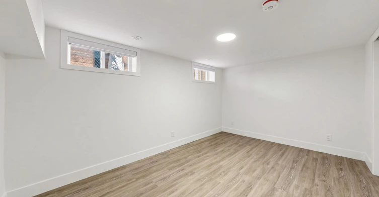Lower/Bsmt-655 O'connor Drive, Toronto, ON, M4C 3A8 - 24