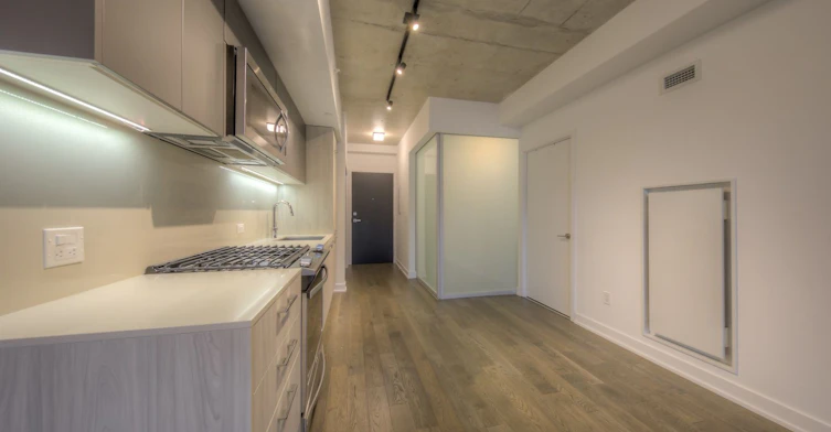 406-665 Kingston Road, Toronto, ON, M4E 1R6 - 3