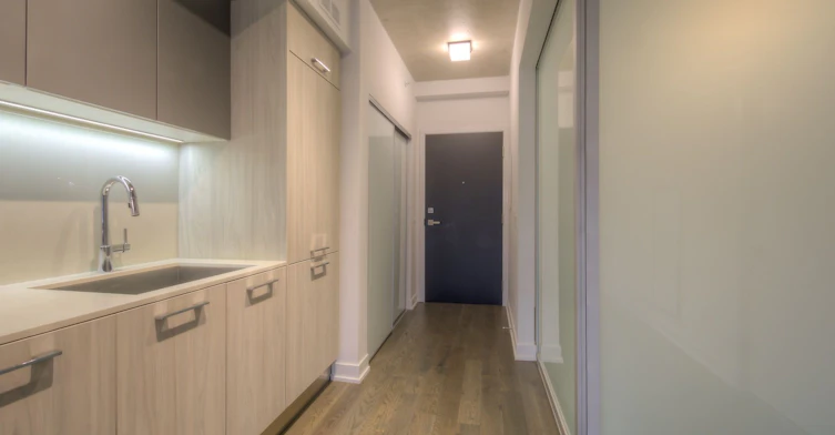 406-665 Kingston Road, Toronto, ON, M4E 1R6 - 2